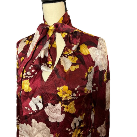 Alice + Olivia Maroon Floral Blouse with Neck Tie - Picture 5 of 13